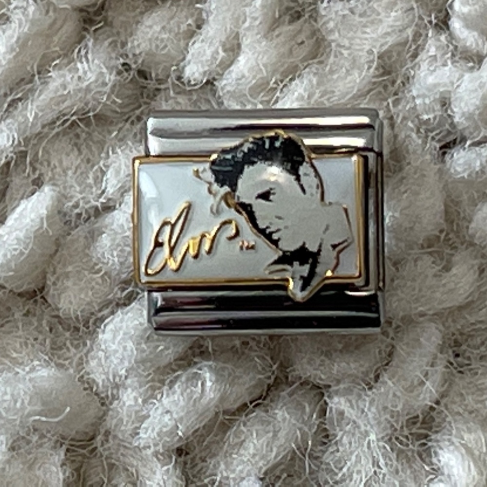 Casa D'oro Elvis Presley #25 Italian Charm 9mm